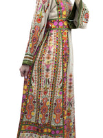 Charger l&#39;image dans la galerie, Beige Shade Embroidered Palestinian Thobe With Reversible Belt
