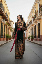 Load image into Gallery viewer, Dark Green Thobe Floral Embroidery
