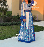 Load image into Gallery viewer, Off white Traditional Thoub Blue Embroidery Wide Sleeve Elegant with Reversible Belt
