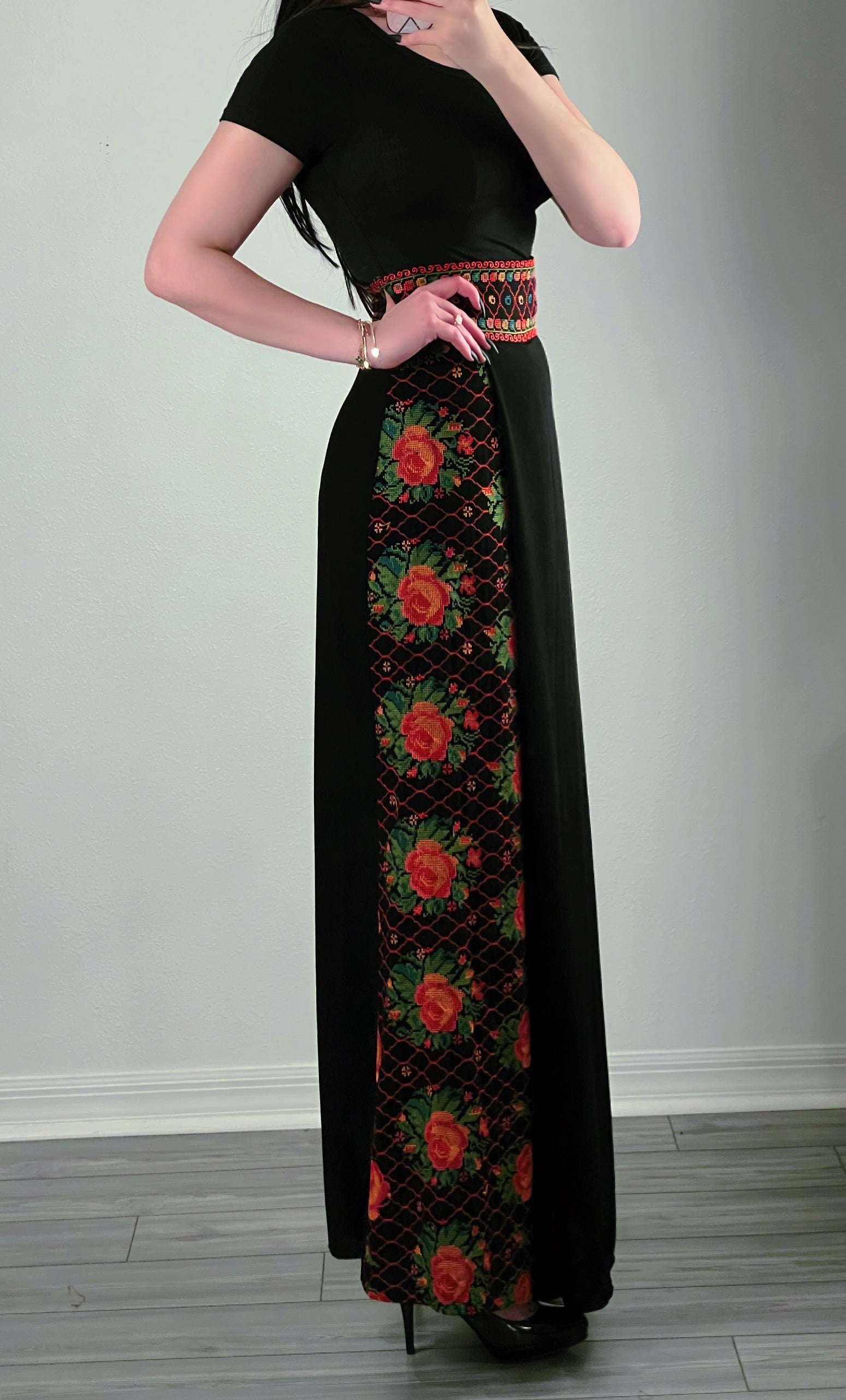 Orange Beautifully Embroidery Long Skirt