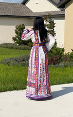 Load image into Gallery viewer, White/Purple Embroidery Malacca Embroidered Palestinian Thobe With Reversible Belt
