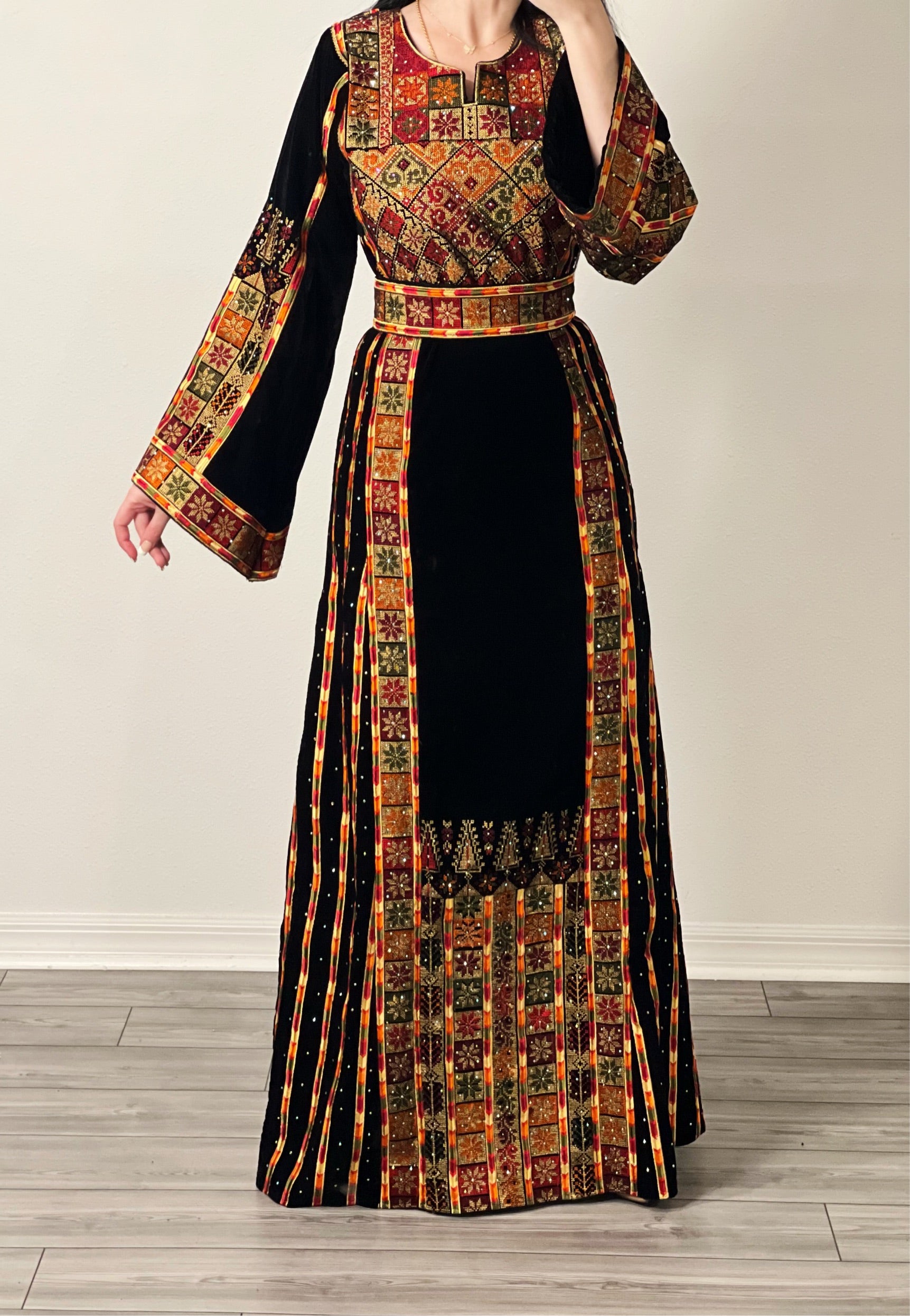 Traditional Manajel Multicolored Emberoidery Velvet  Thobe