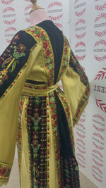 Load and play video in Gallery viewer, Velvet Black Palestinian Tatreez Thobe Heritage Elegance Embroidered Dress
