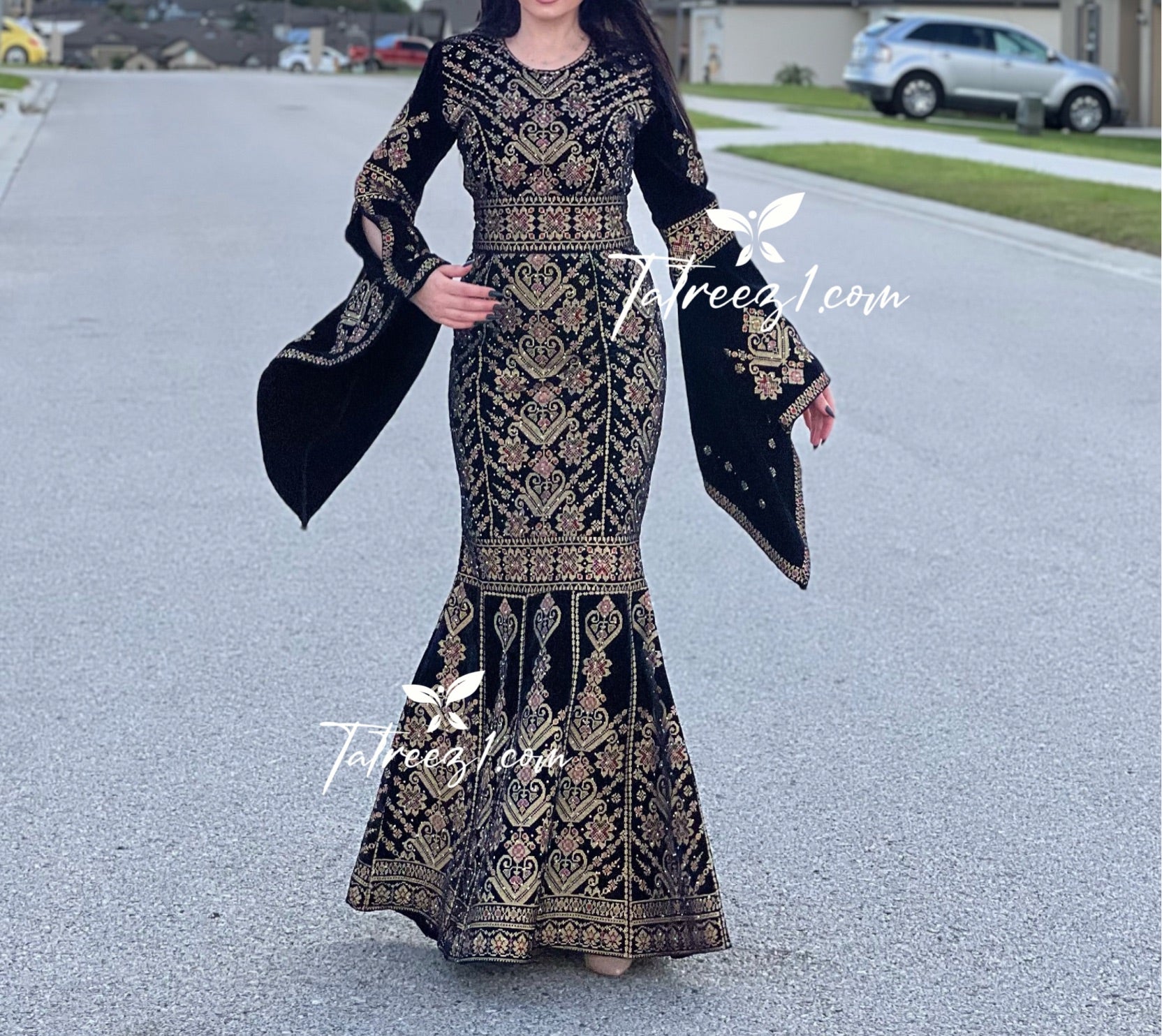 Black Luxury Mermaid Gold Embroidery Velvet Thoub