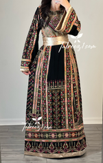 Charger l&#39;image dans la galerie, Elegant Style Traditional With Reversible Belt Embroidered Palestinian Fellahi Thobe
