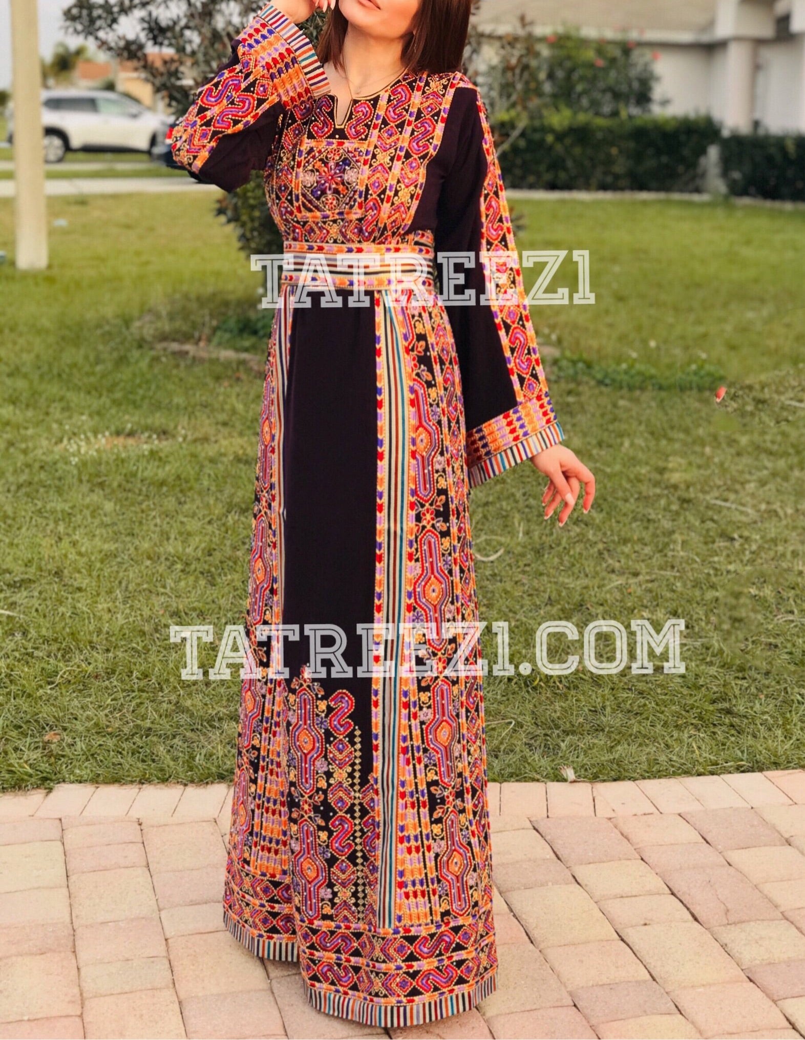 Dark Purple Traditional Kashmir Embroidered Palestinian Fellahi Thobe