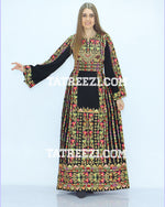 Load image into Gallery viewer, Embroidered Jordanian Palestinian Thoub Dress
