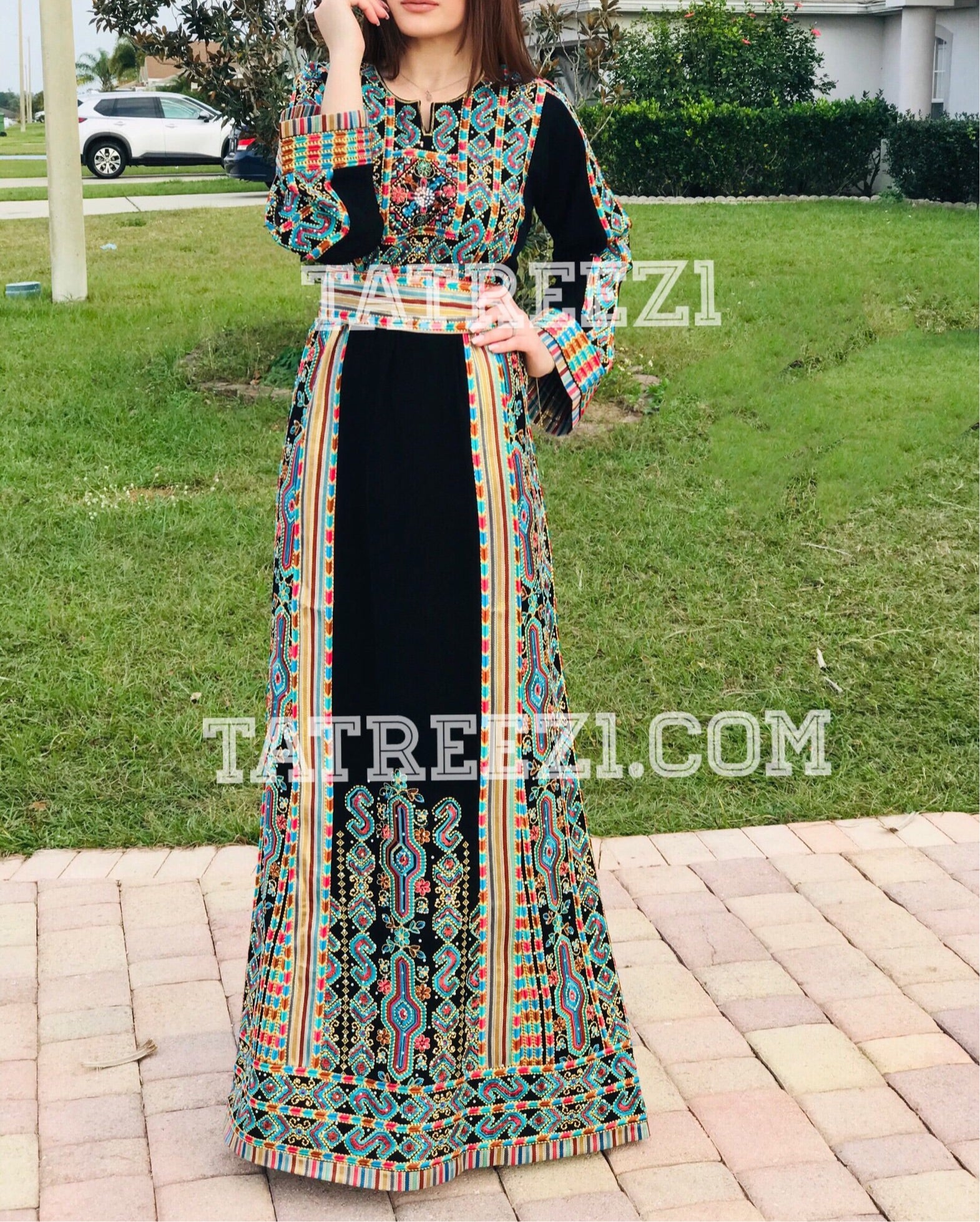 Black Traditional Kashmir Embroidered Palestinian Fellahi Thobe