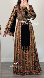 Load image into Gallery viewer, New Collections Gold Embroidery Elegant Velvet Palestinian Thoub
