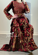 Load image into Gallery viewer, Maroon Stunning Velvet Thoub With Removable Skirt
