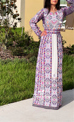 Load image into Gallery viewer, Purple Embroidery Stunning Kashmir Sleeve with Reversible Belt Stone Thobe
