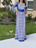 Charger l&#39;image dans la galerie, Blue Fully Embroidered  Thoub Dress with Reversible Belt
