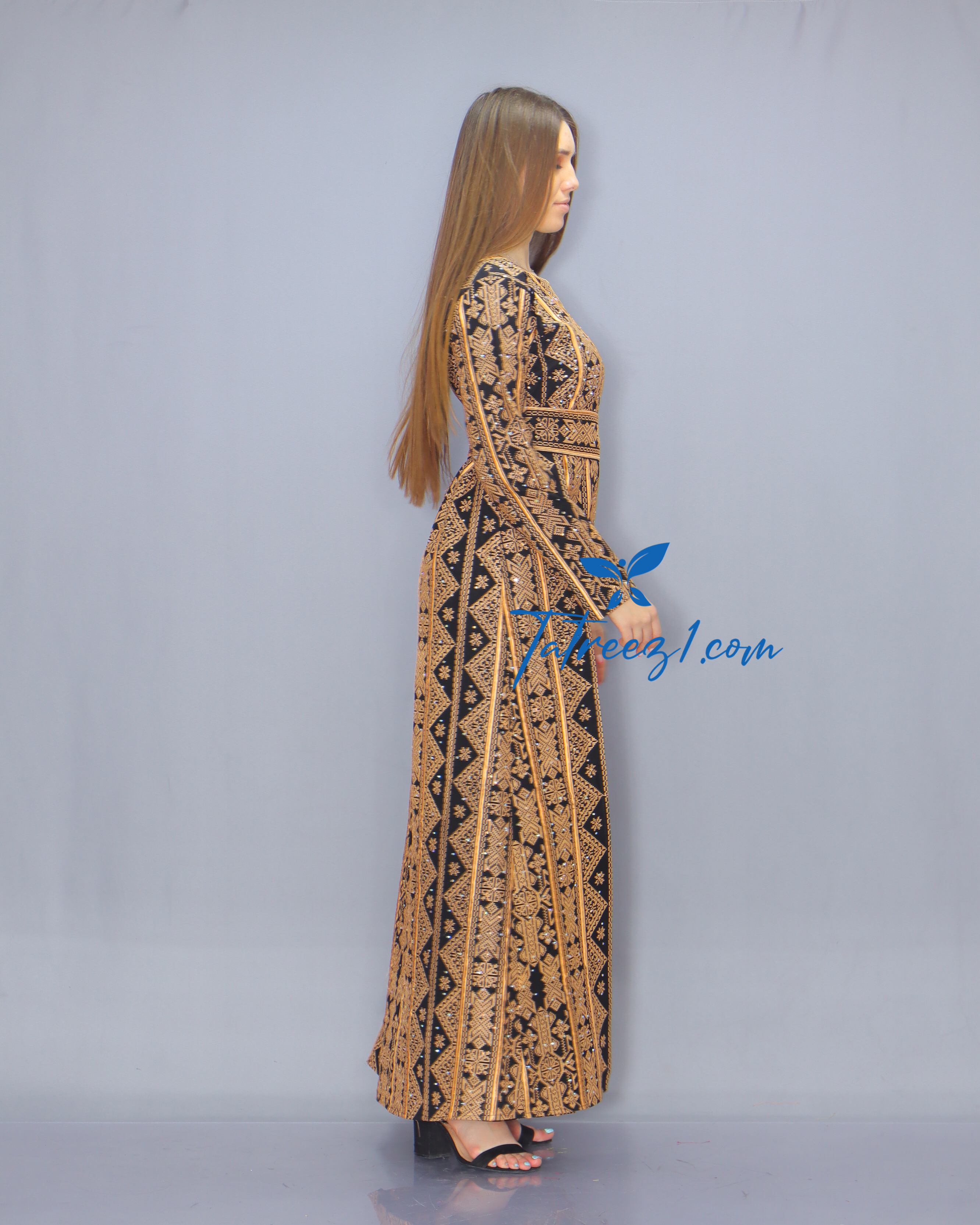 Gold Color Fully Embroidery Thoub Skirt Dress