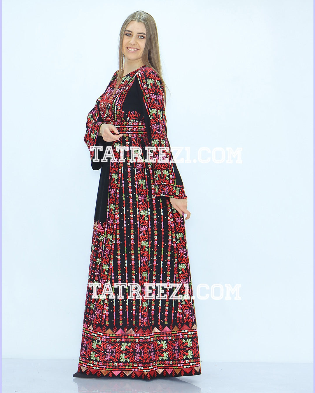 Stunning Modern Red Embroidery Thoub