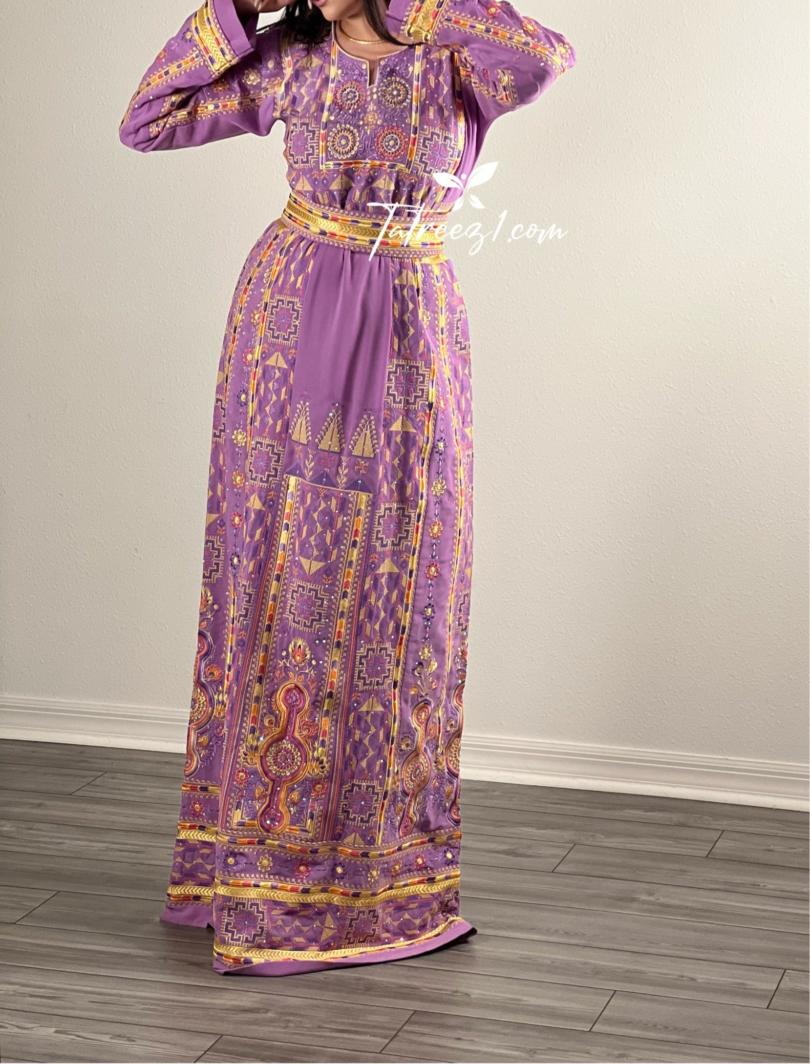 Lavender Malacca Embroidered Palestinian Fellahi Thobe