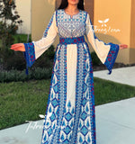 Load image into Gallery viewer, Off white Traditional Thoub Blue Embroidery Wide Sleeve Elegant with Reversible Belt I
