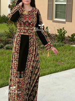 Load image into Gallery viewer, Gold Tatreez Stunning Traditional Embroidered Palestinian Fellahi Thobe
