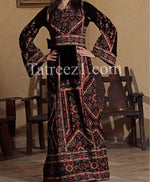 Load image into Gallery viewer, The Luxury Embroidery Elegant Velvet Palestinian Thoub
