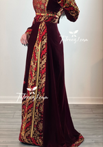 Load image into Gallery viewer, Maroon Stunning Velvet Thoub With Removable Skirt
