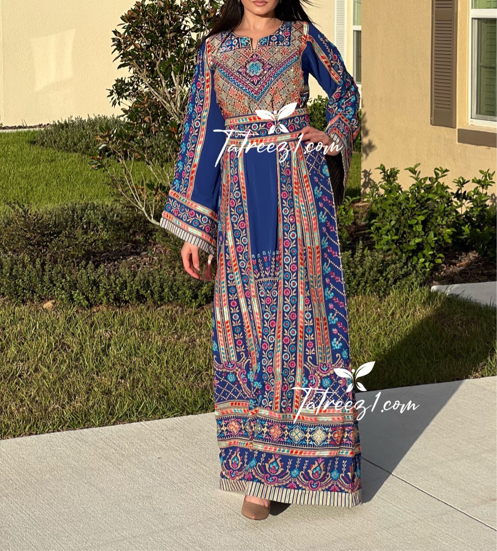 Stunning Blue Traditional Embroidery Thoub Stone Wide Sleeve Elegant