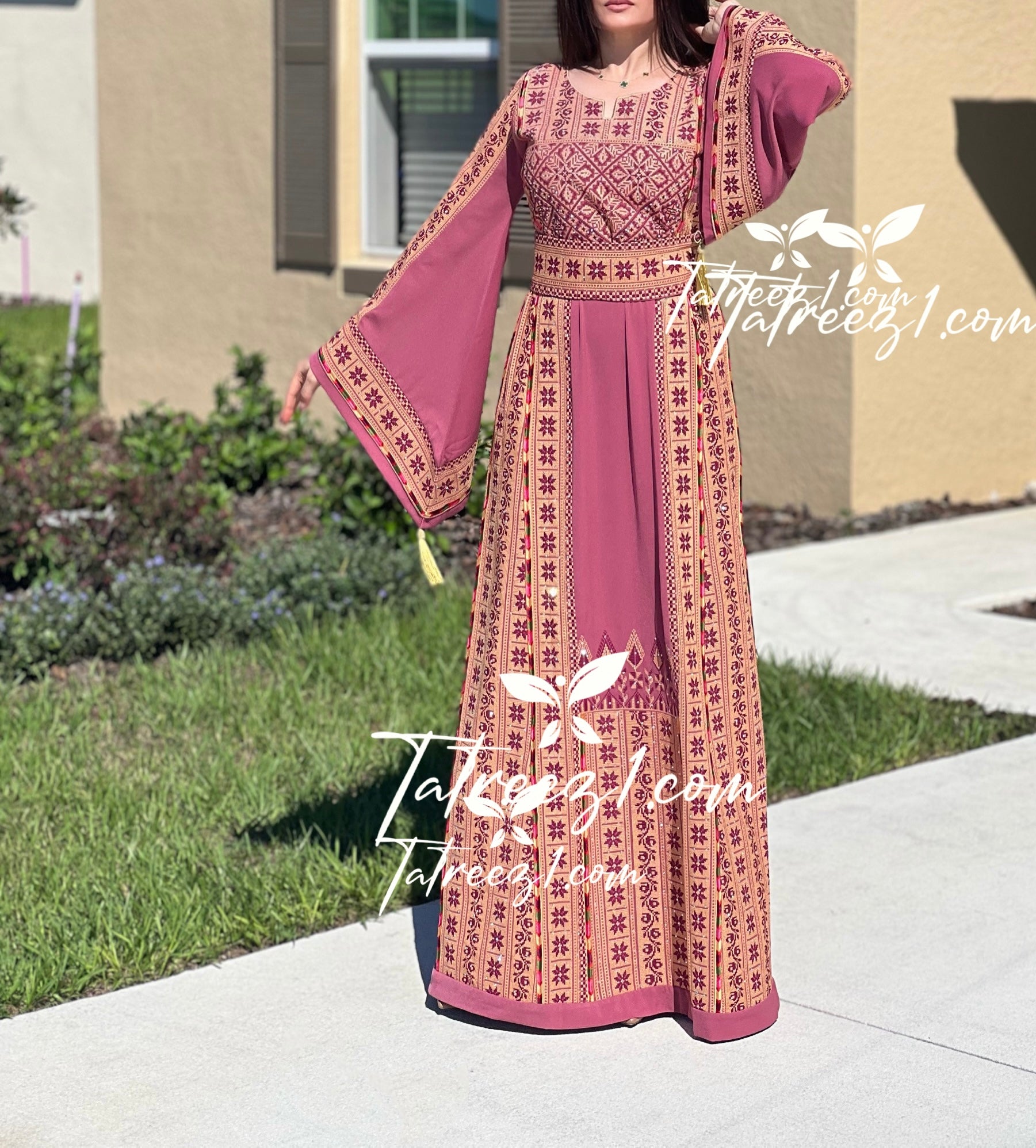 Pink Traditional Embroidered Palestinian Fellahi Thobe