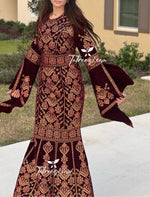 Load image into Gallery viewer, Maroon Luxury Mermaid Embroidery Velvet Thoub
