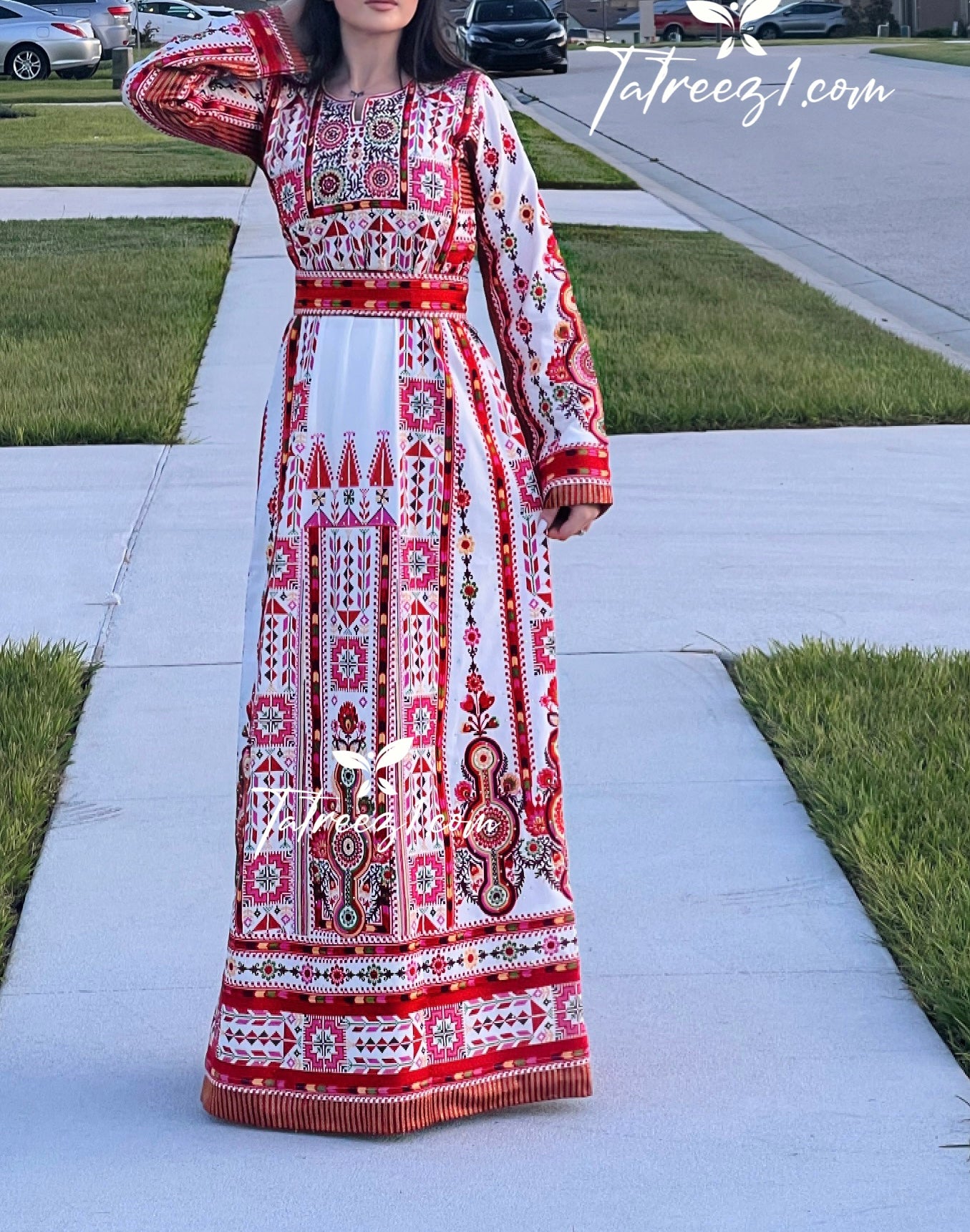 Malacca Embroidery Delicate with Stone Embroidery Thobe