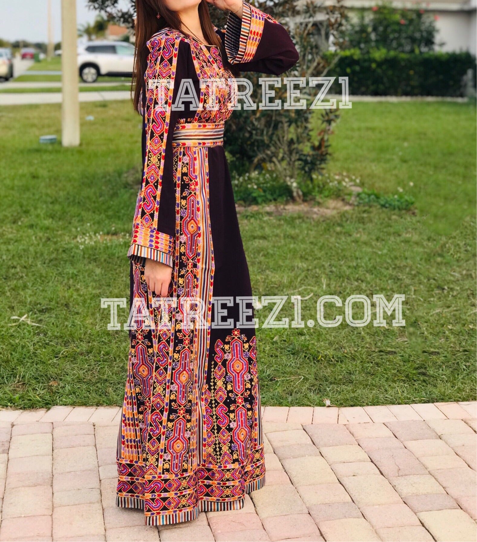 Dark Purple Traditional Kashmir Embroidered Palestinian Fellahi Thobe