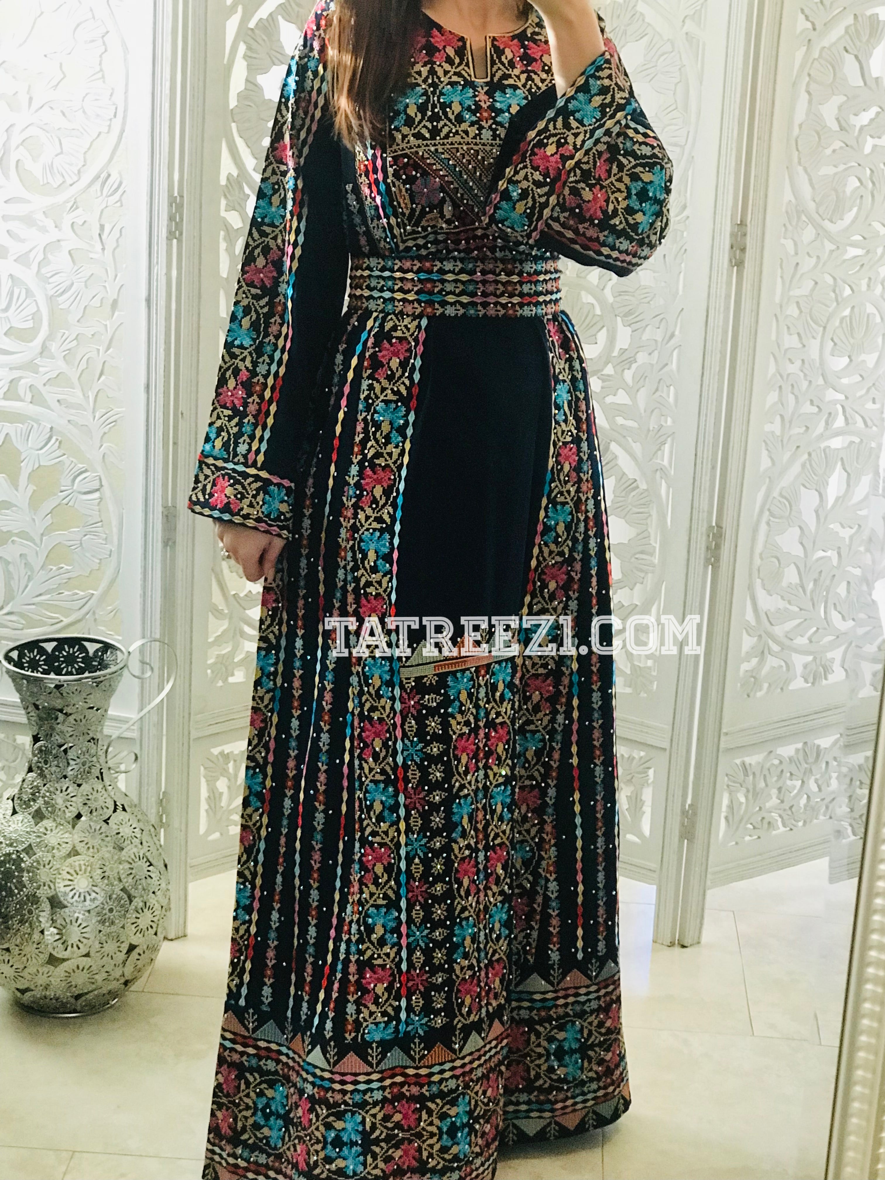 Stunning Modern Blue Embroidery Thoub