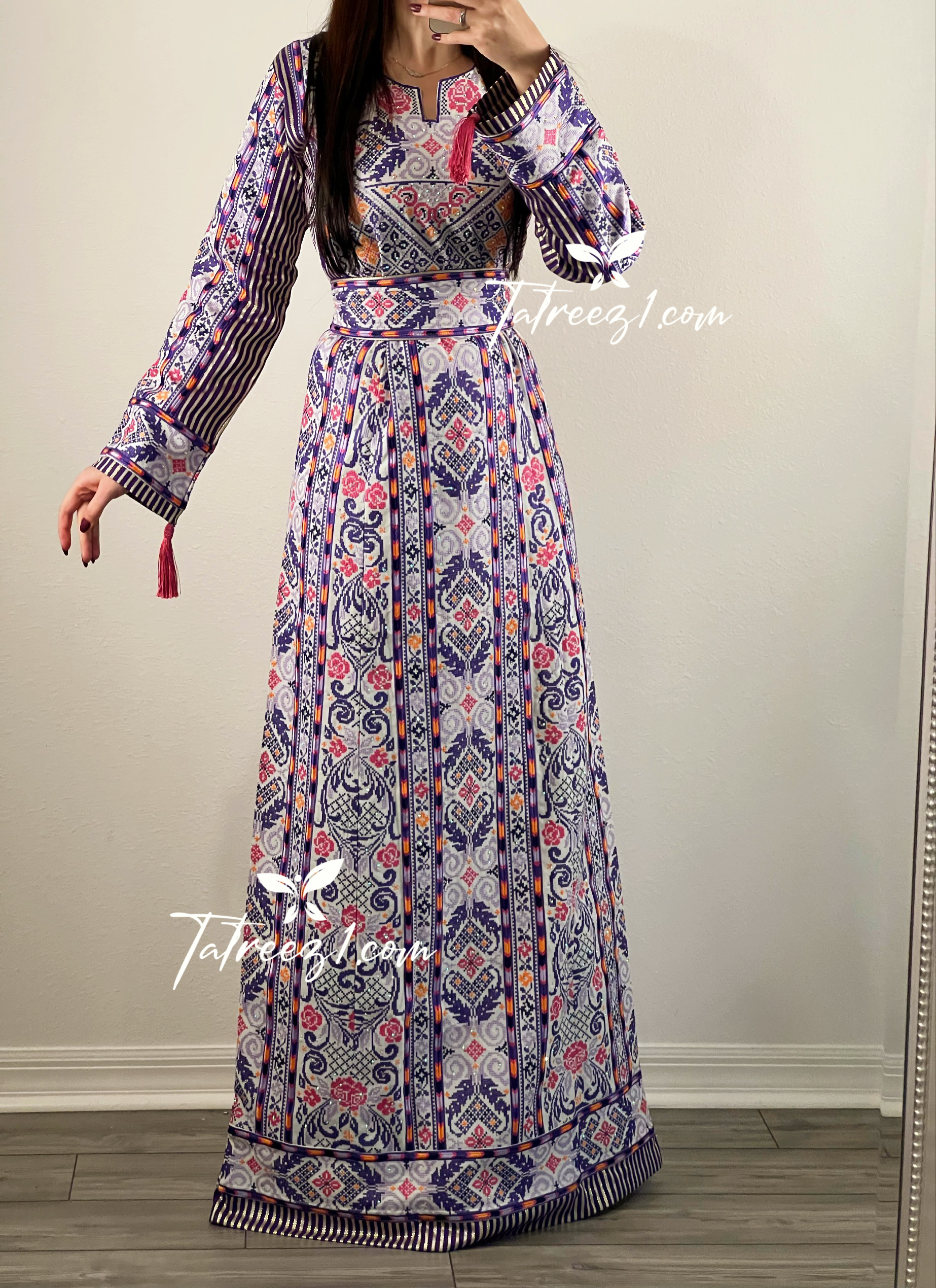 Purple Kashmir Sleeve Stoned Fully  Embroidery Thobe with Reversible Belt