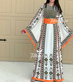 Load image into Gallery viewer, Green Embroidery Qasab Thoub  Wide Sleeve Elegant with Reversible Belt
