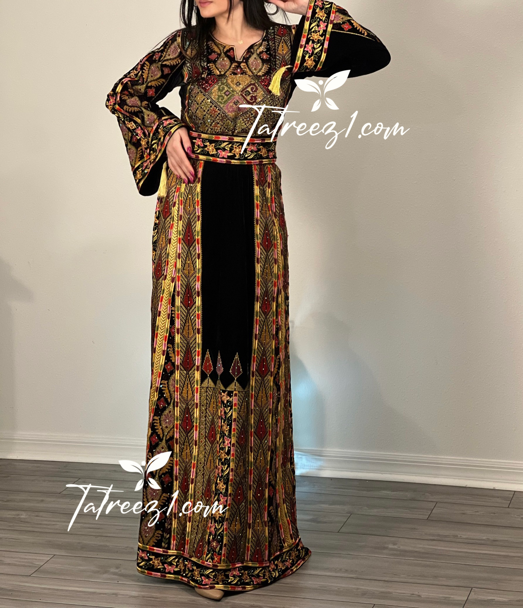 New Collections Gold Embroidery Elegant Velvet Palestinian Thoub