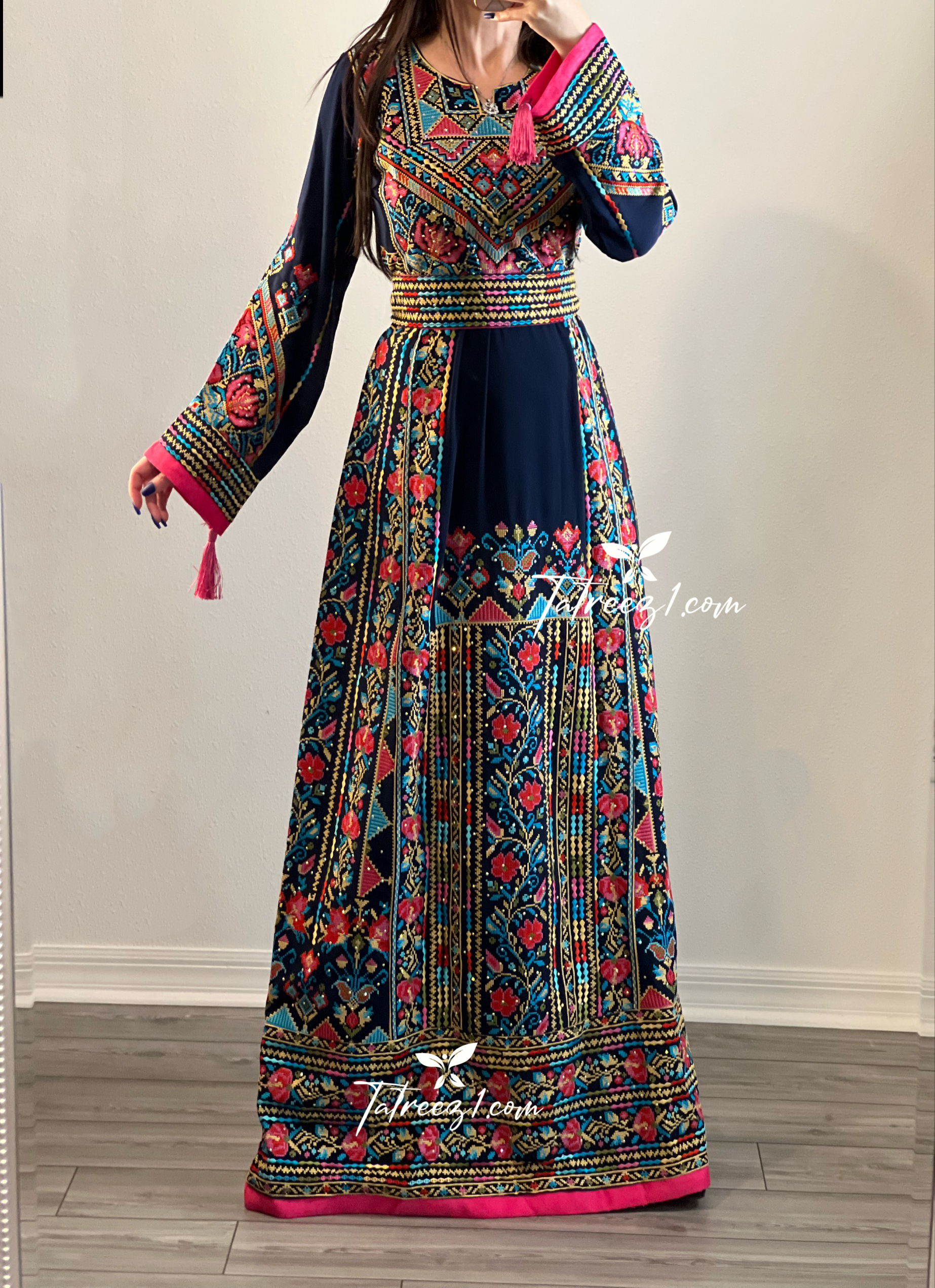 Elegant Blue/Pink Embroidery with Stone Thobe