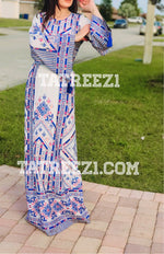 Load image into Gallery viewer, Blue/White Traditional Kashmir Embroidered Palestinian Fellahi Thobe
