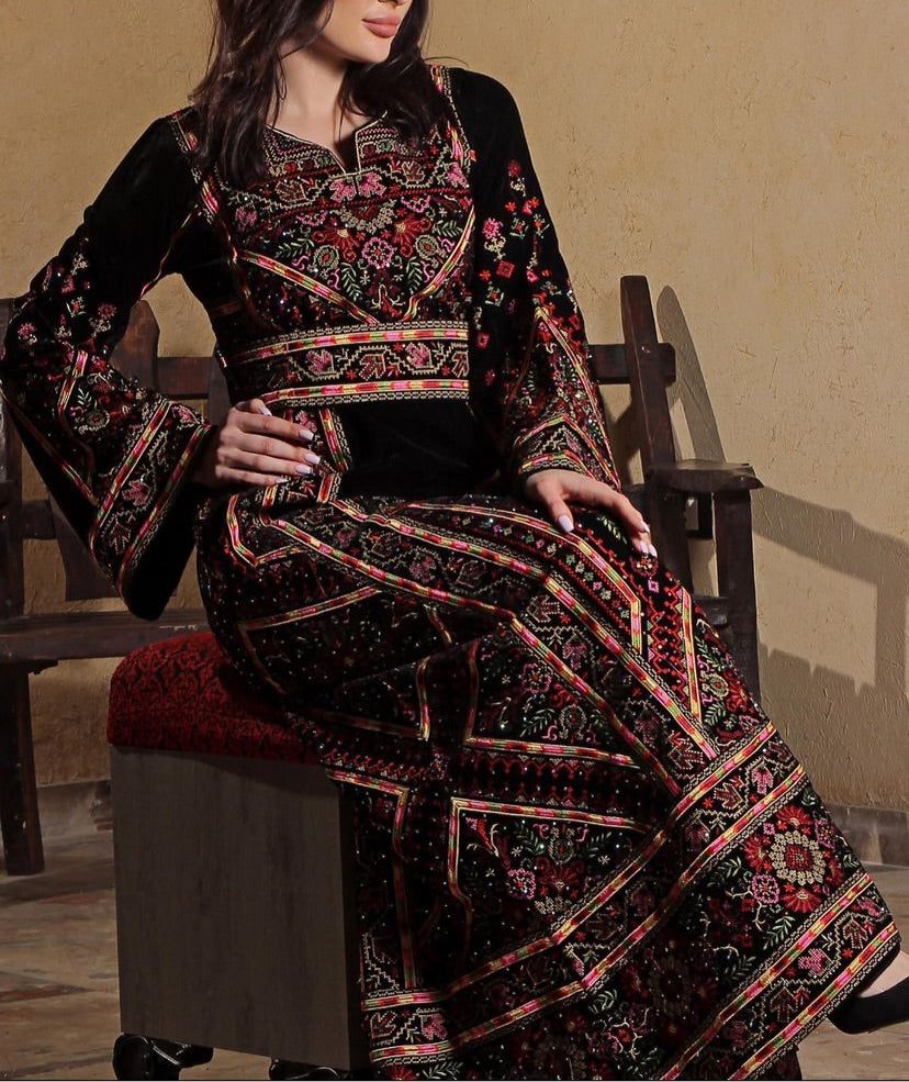 The Luxury Embroidery Elegant Velvet Palestinian Thoub