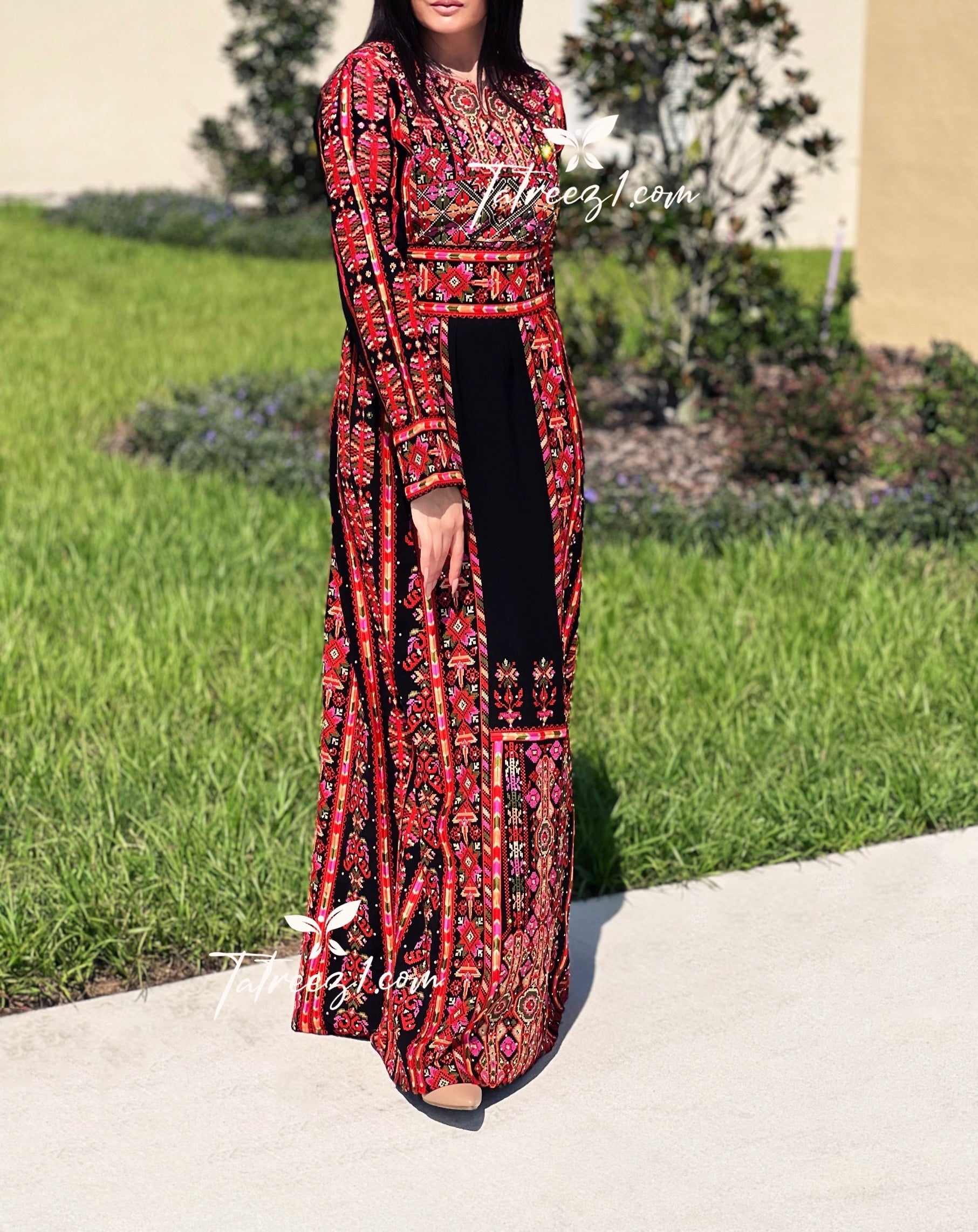 Red Tatreez Stunning Traditional Embroidered Palestinian Fellahi Thobe